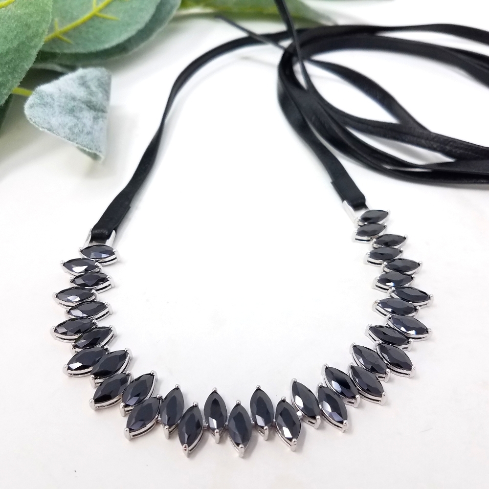 FALLON Monach Jagged Crystal Leather Wrap Choker - Picture 2 of 8